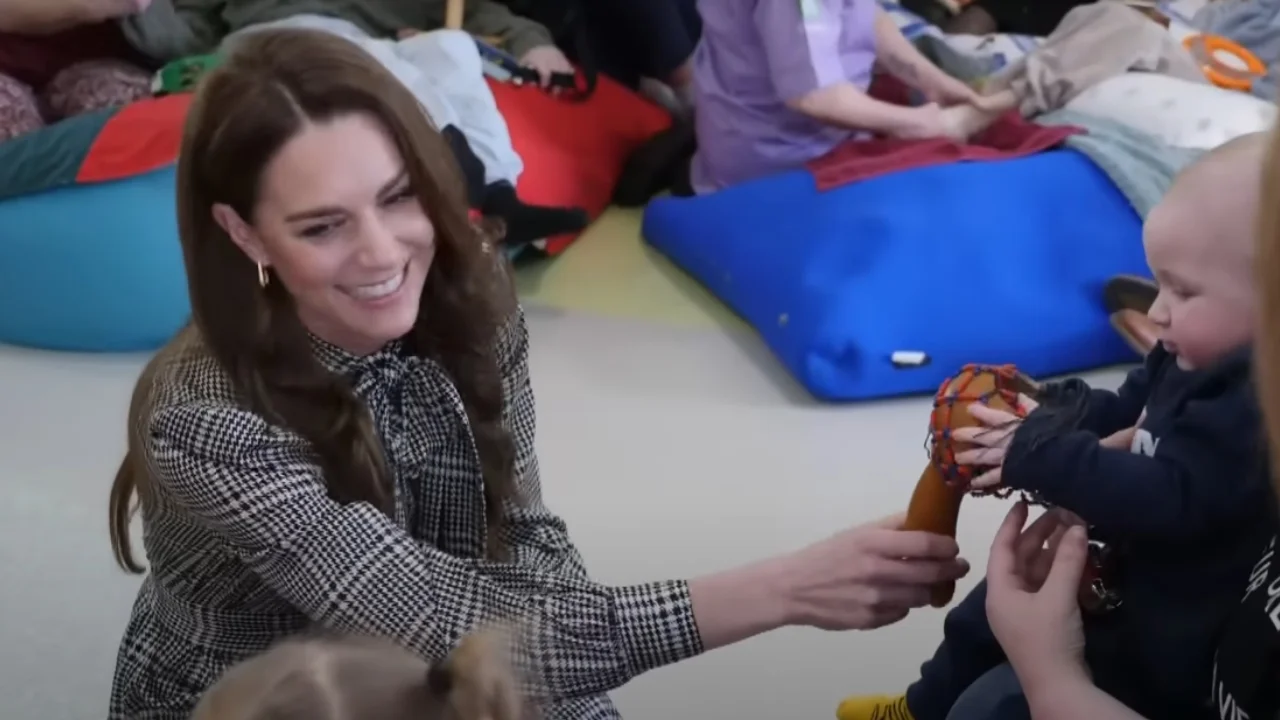 kate middleton visit to children's hospice