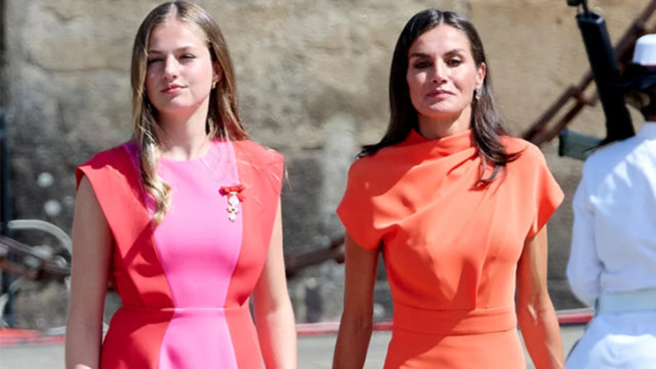 queen letizia wearing her daughter's accessories