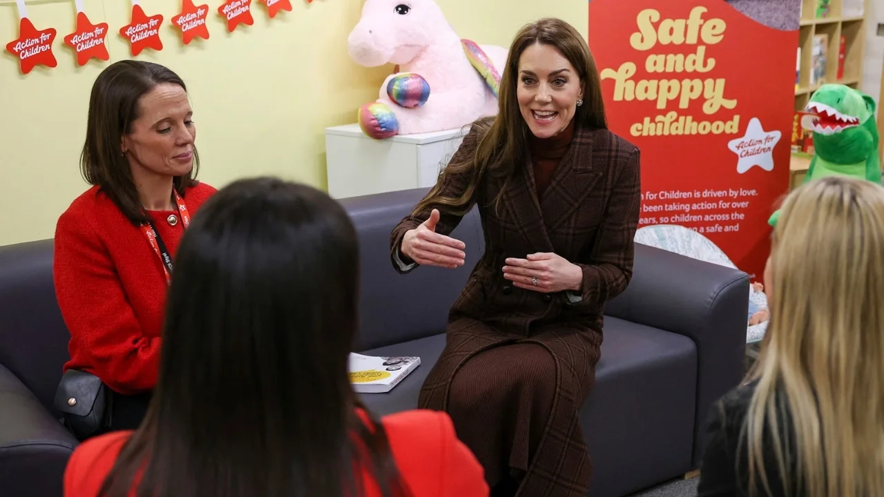 Kate Middleton Meets Prisoners in Mother and Baby Unit