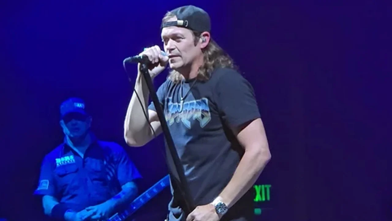 the 3 doors down lead singer brad arnold’s cancer halts summer tour
